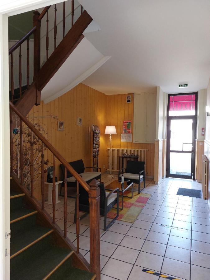 Hotel De France Objat 외부 사진